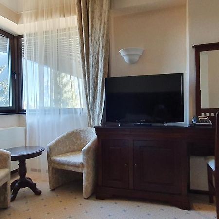 Apartament 2706 Alpin Resort, Etaj 7, ポイアナ・ブラショフ エクステリア 写真