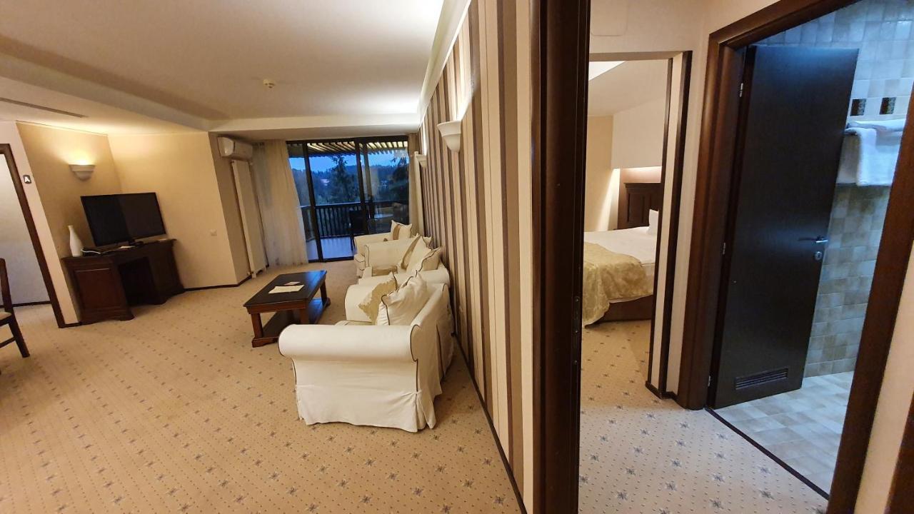 Apartament 2706 Alpin Resort, Etaj 7, ポイアナ・ブラショフ エクステリア 写真
