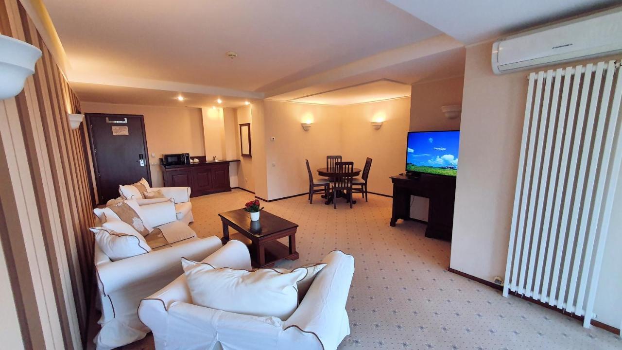 Apartament 2706 Alpin Resort, Etaj 7, ポイアナ・ブラショフ エクステリア 写真